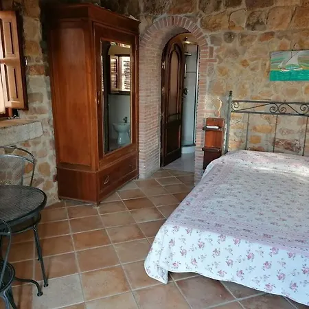 Stone Apartment *